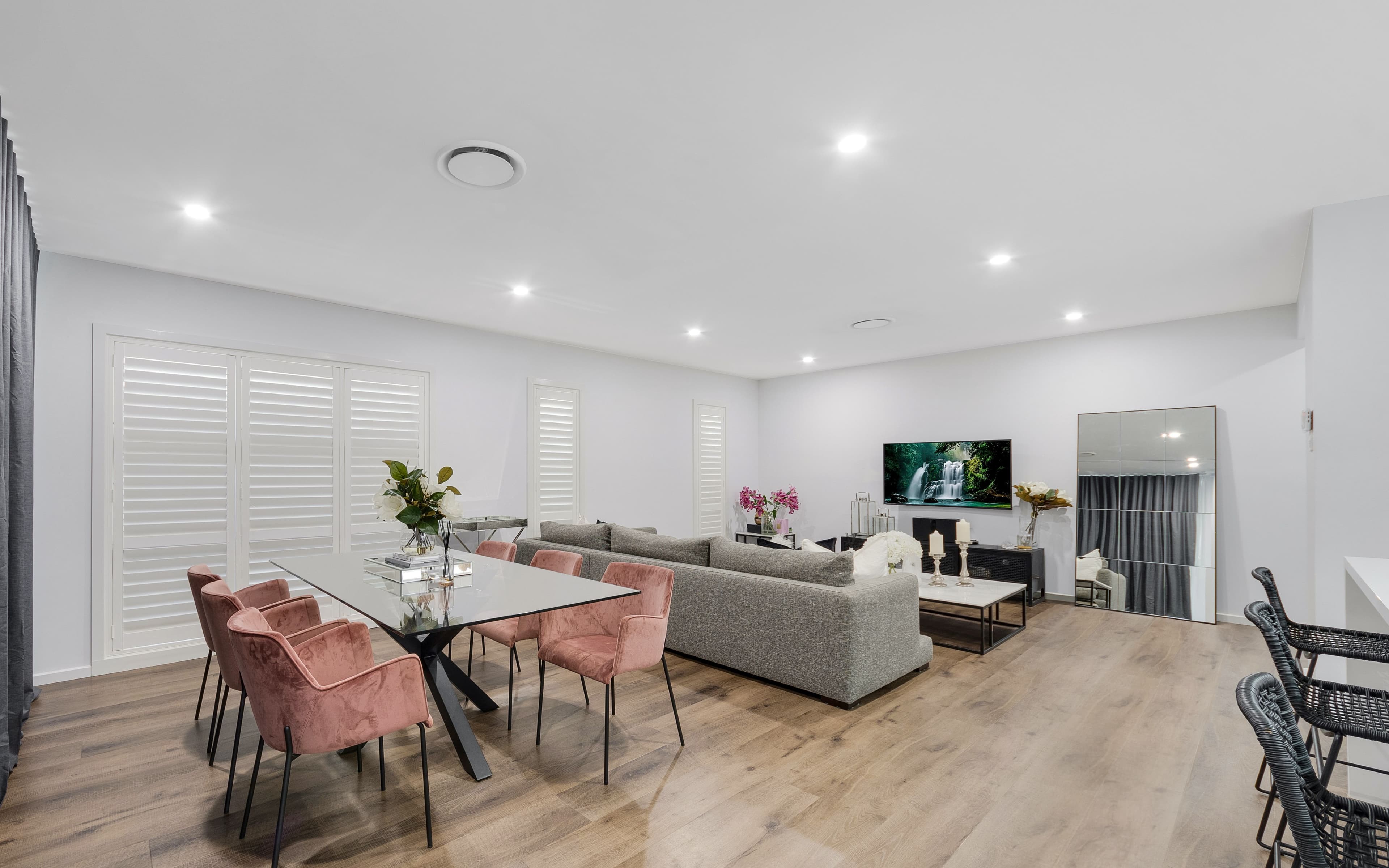 1252 Leggetts Drive, Mount Vincent, Denham Court - Thumbnail 6