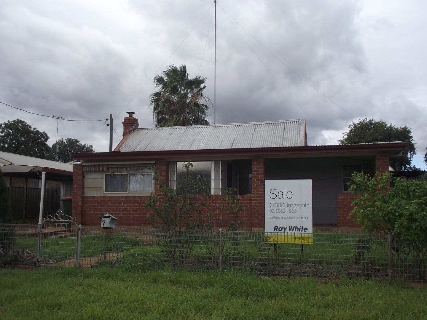 77 Hill Street, PARKES NSW 2870, Parkes - Image 1