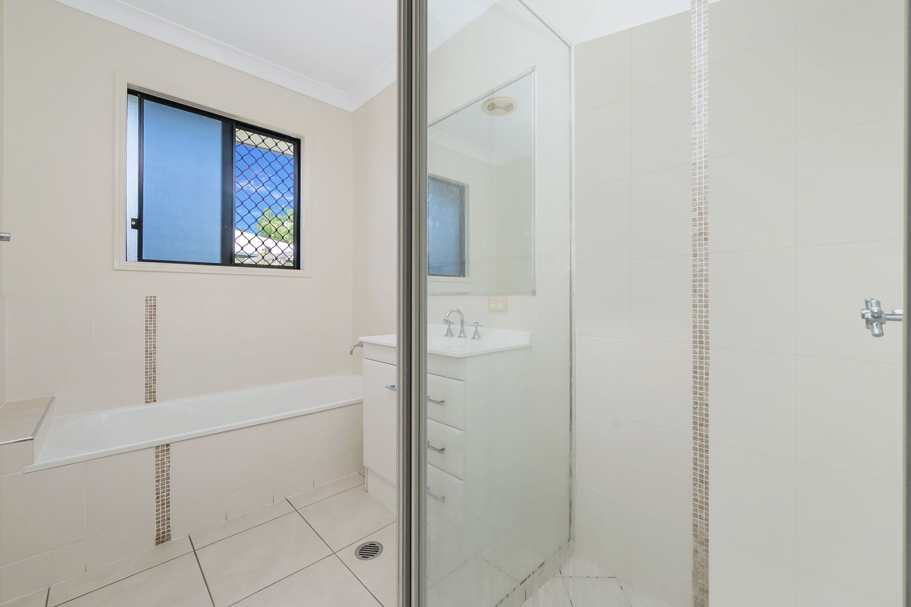 21 Barra Court, Mount Louisa QLD 4814, Mount Louisa - Thumbnail 6