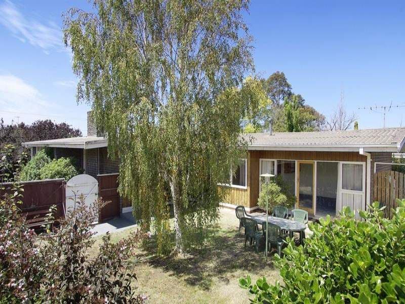110 South Valley Road, HIGHTON VIC 3216, Highton - Image 1