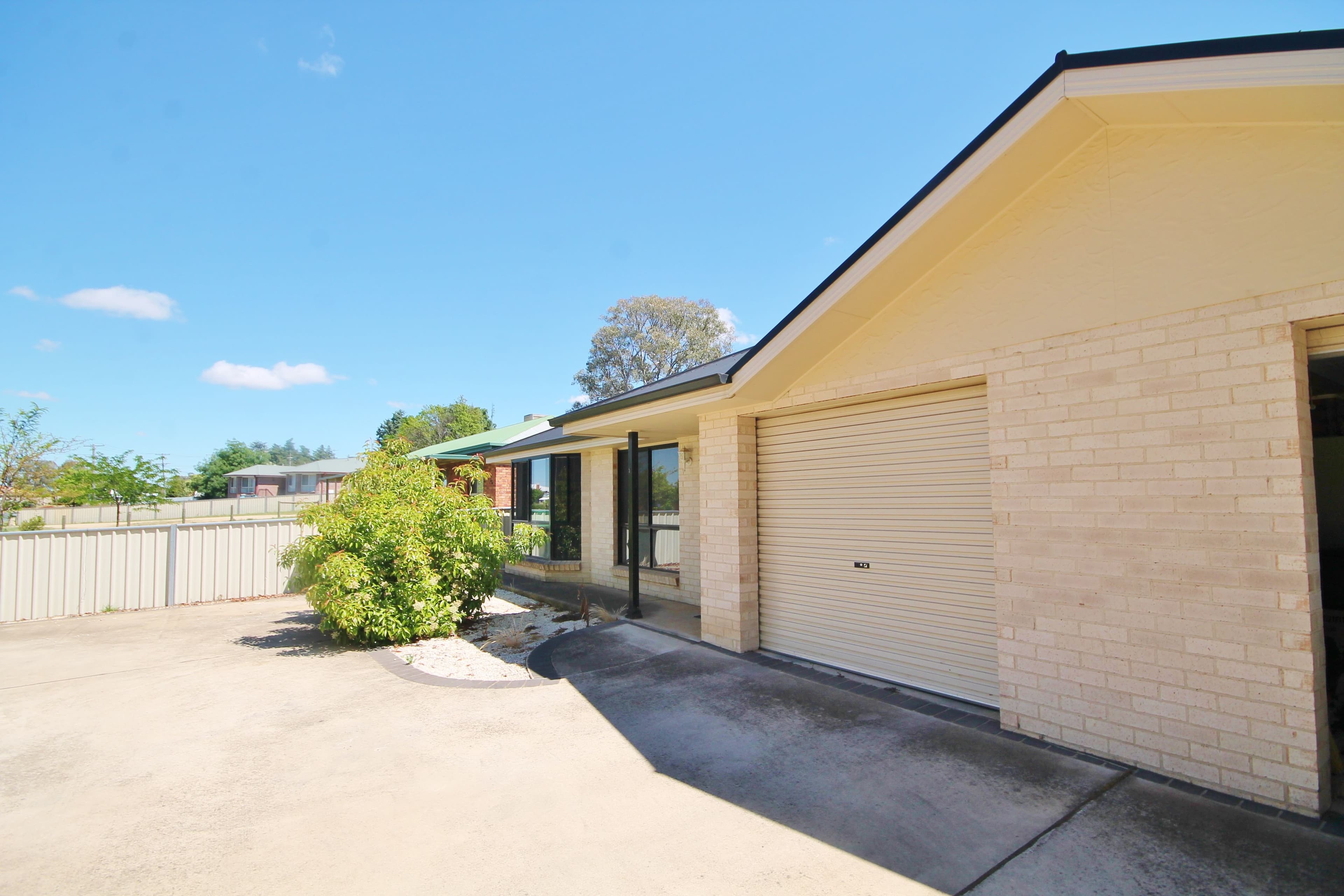 131 William Street, Young NSW 2594, Young - Thumbnail 2