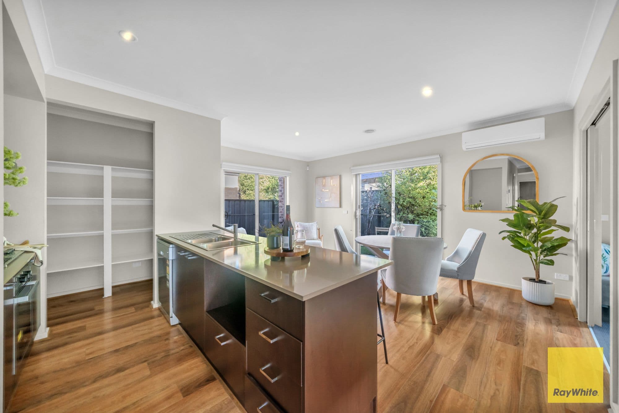 54 Rockgarden Drive, Truganina VIC 3029, Truganina - Thumbnail 4