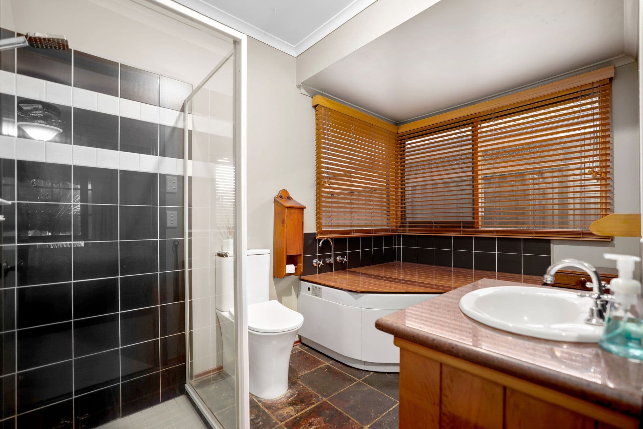 14 Dona Drive, Hoppers Crossing VIC 3029, Hoppers Crossing - Thumbnail 5
