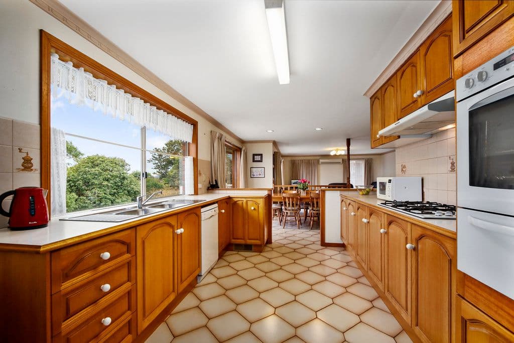 30 Crown Point Ridge, Chirnside Park VIC 3116, Chirnside Park - Thumbnail 6