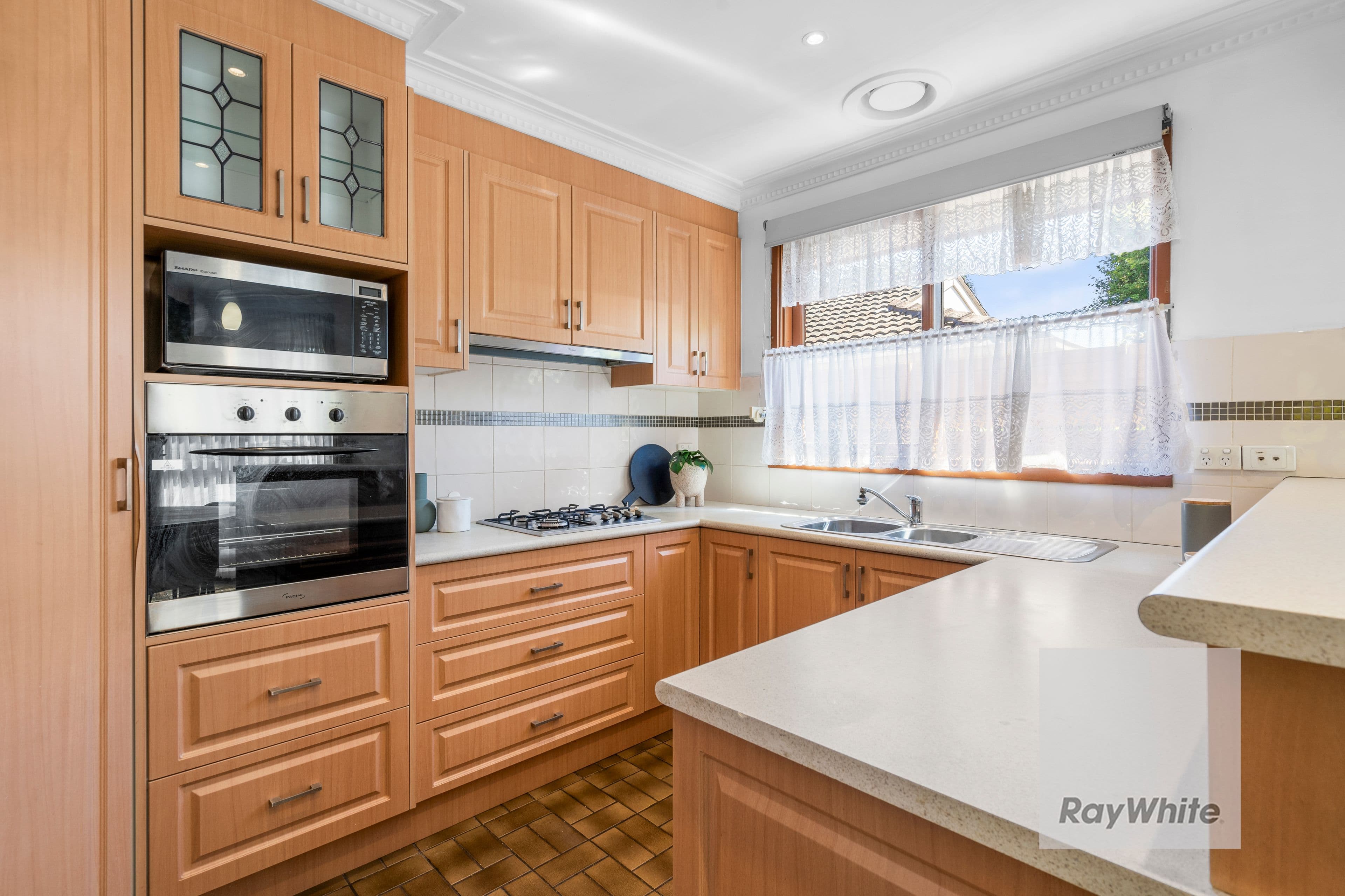 47 Noorong Avenue, Bundoora VIC 3083, Bundoora - Thumbnail 8