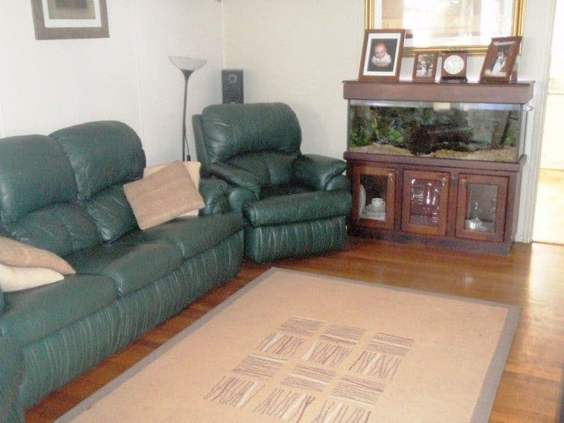 21 Howe Street, SEYMOUR VIC 3660, Seymour - Thumbnail 2