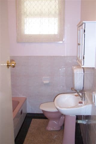 4 Truscott Avenue, SEACOMBE HEIGHTS SA 5047, Seacombe Heights - Thumbnail 2