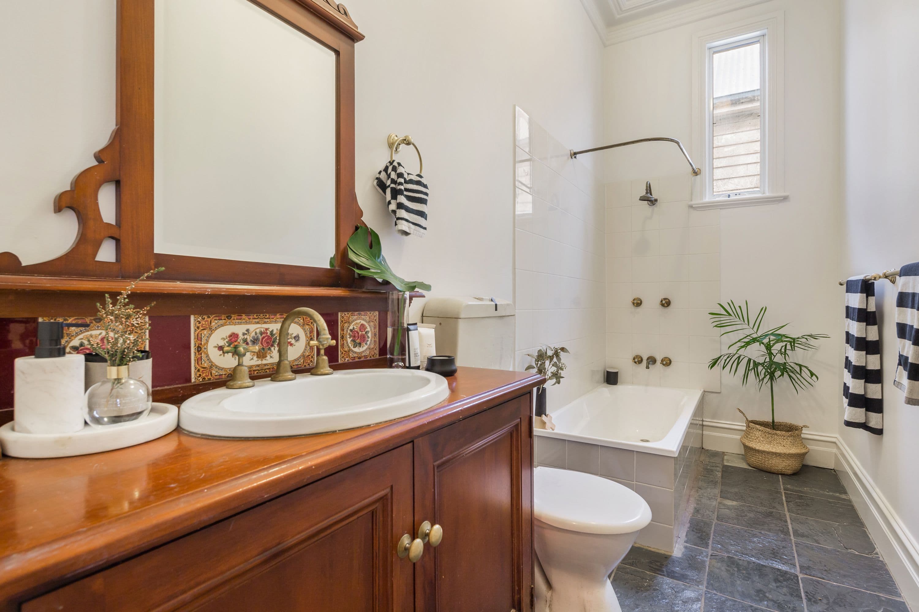 10 Thomson Street, Seddon VIC 3011, Seddon - Thumbnail 3
