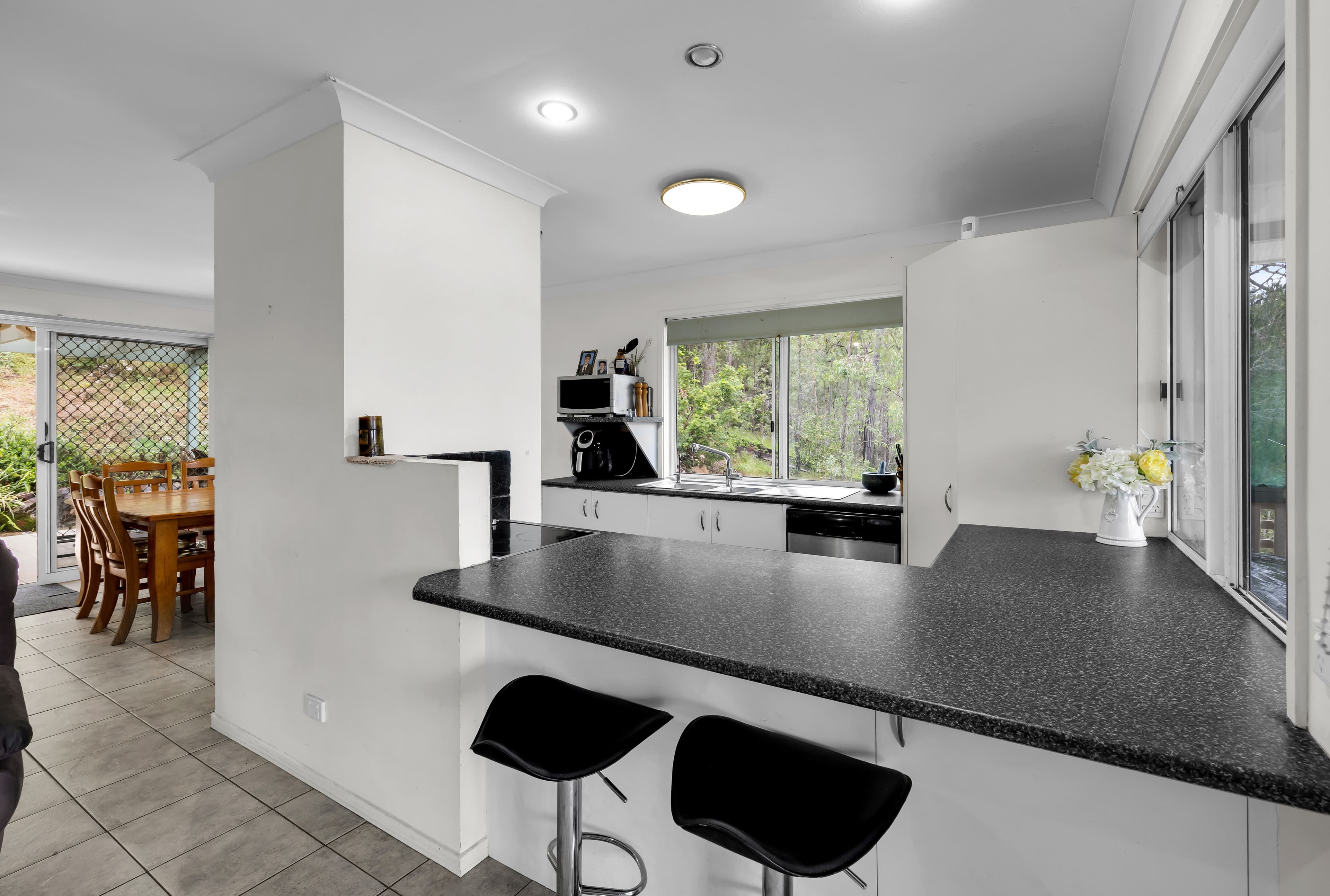 14 Magnolia Lane, Bonogin QLD 4213, Bonogin - Thumbnail 7
