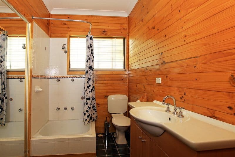 16 Hansons Road, NORTH NOWRA NSW 2541, North Nowra - Thumbnail 8