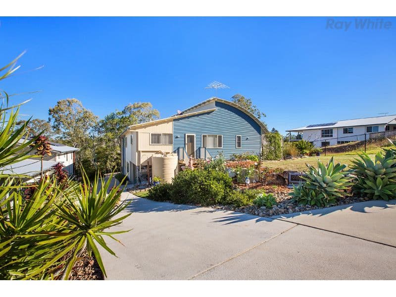 21 Carmody Court, PETRIE QLD 4502, Petrie - Thumbnail 7