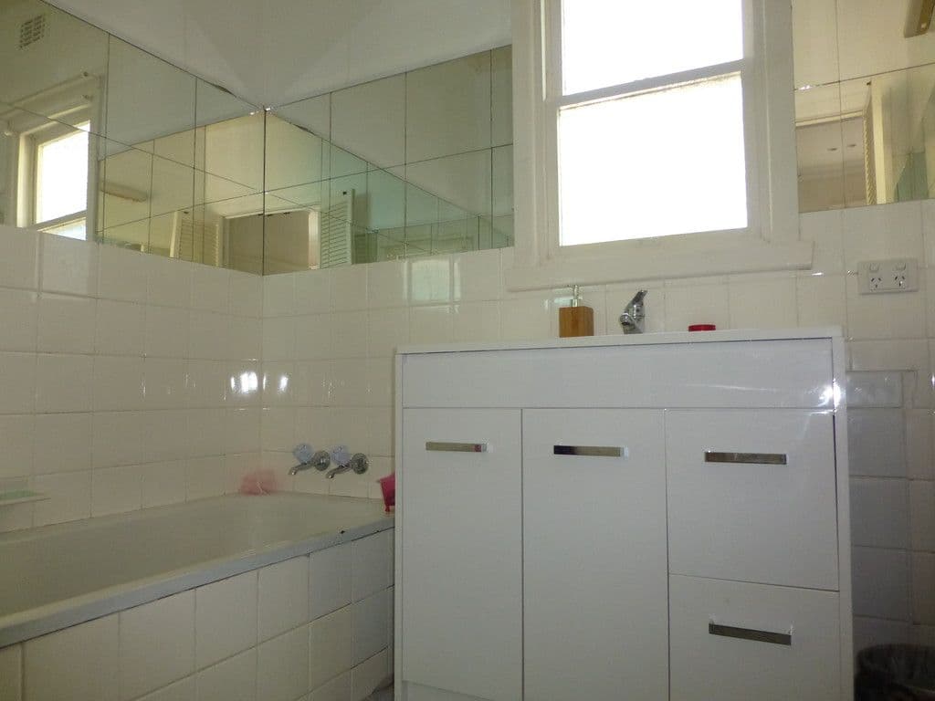 57 Eyre  Street, Echuca VIC 3564, Echuca - Thumbnail 4
