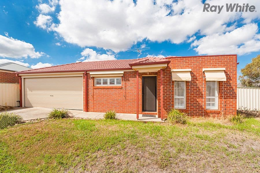 5 Lomandra Bowl, Melton West VIC 3337, Melton West - Image 1