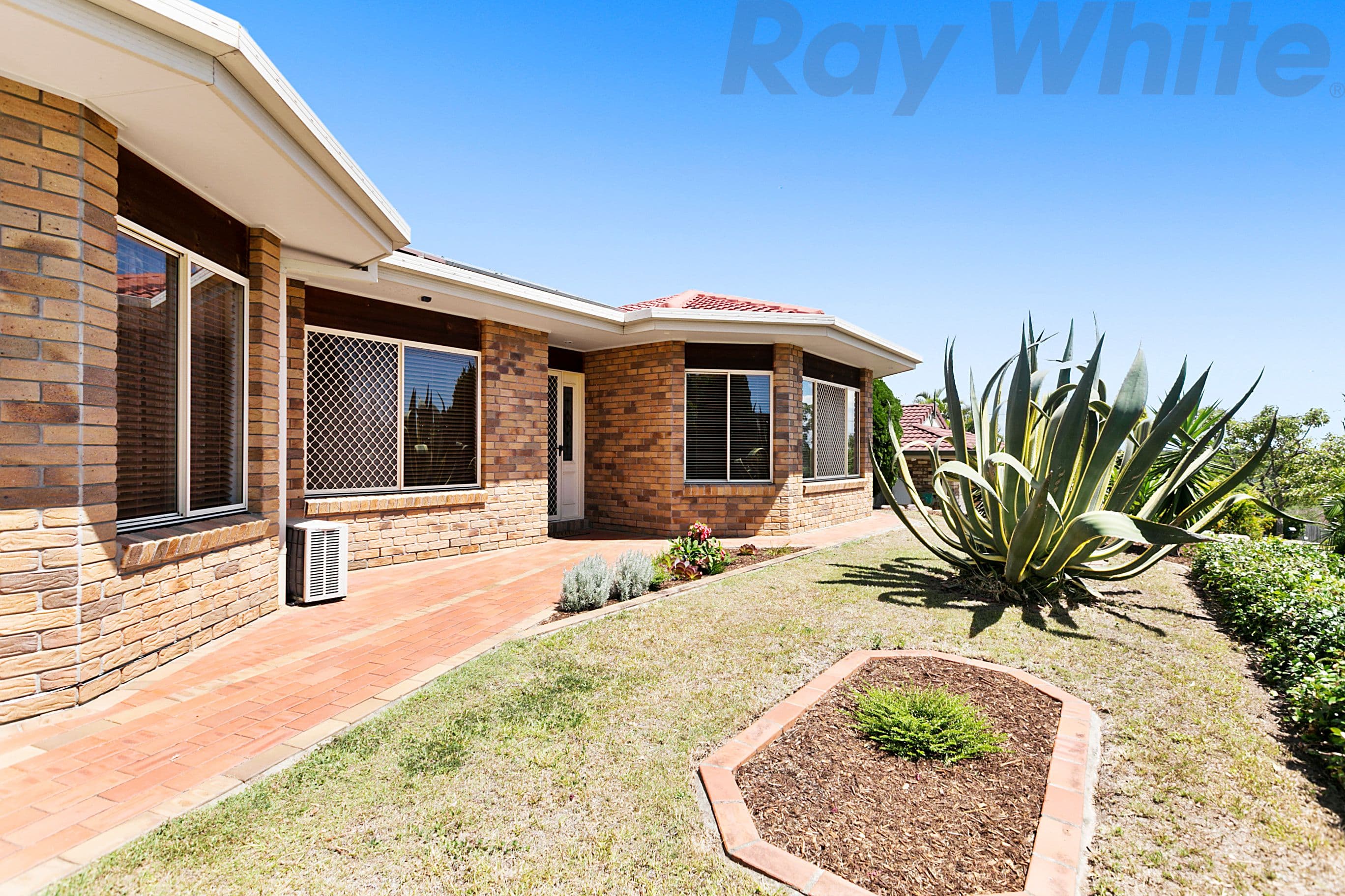 5 Durham Street, Alexandra Hills QLD 4161, Alexandra Hills - Thumbnail 2
