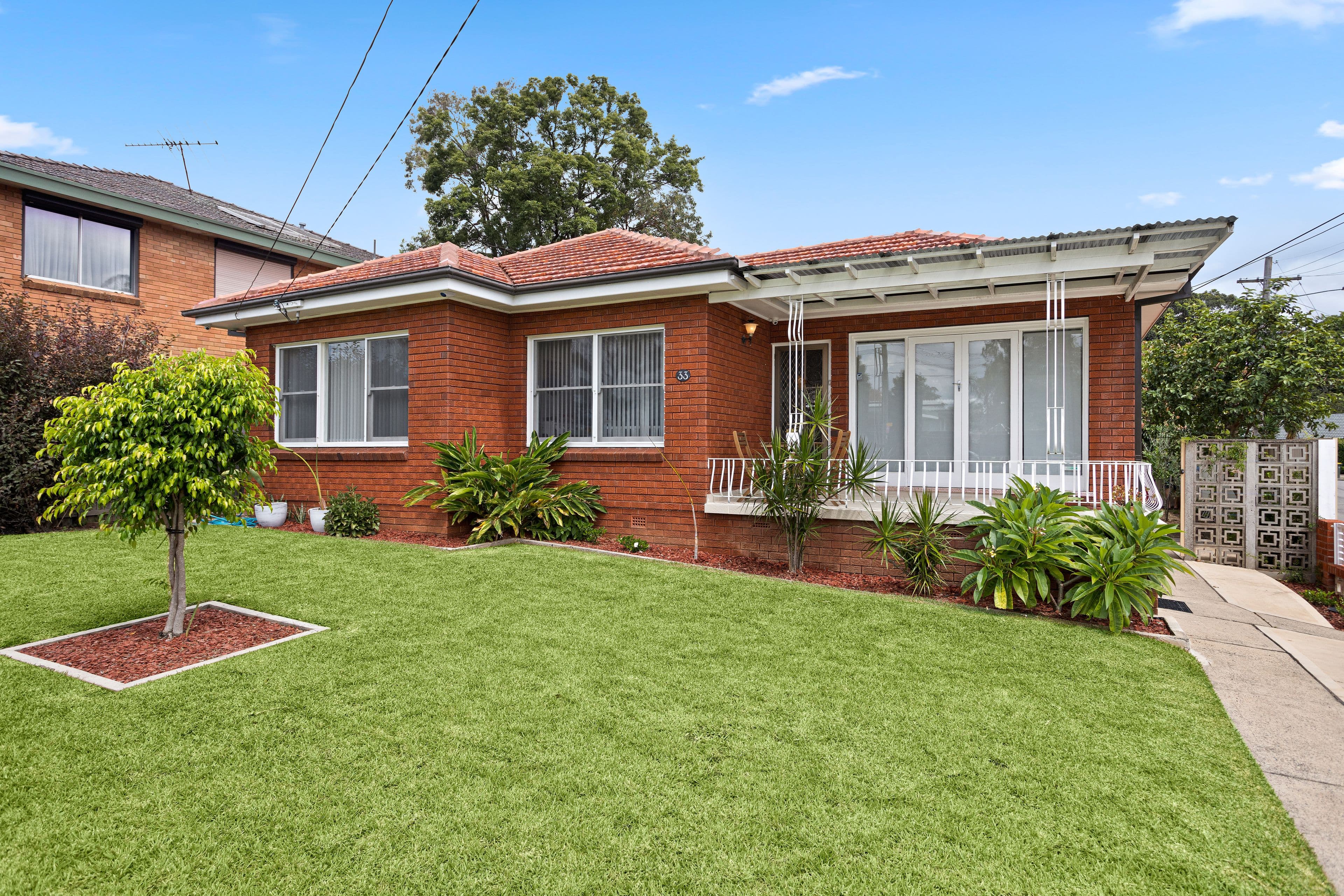 33 Henry Lawson Drive, Peakhurst NSW 2210, Peakhurst - Image 1