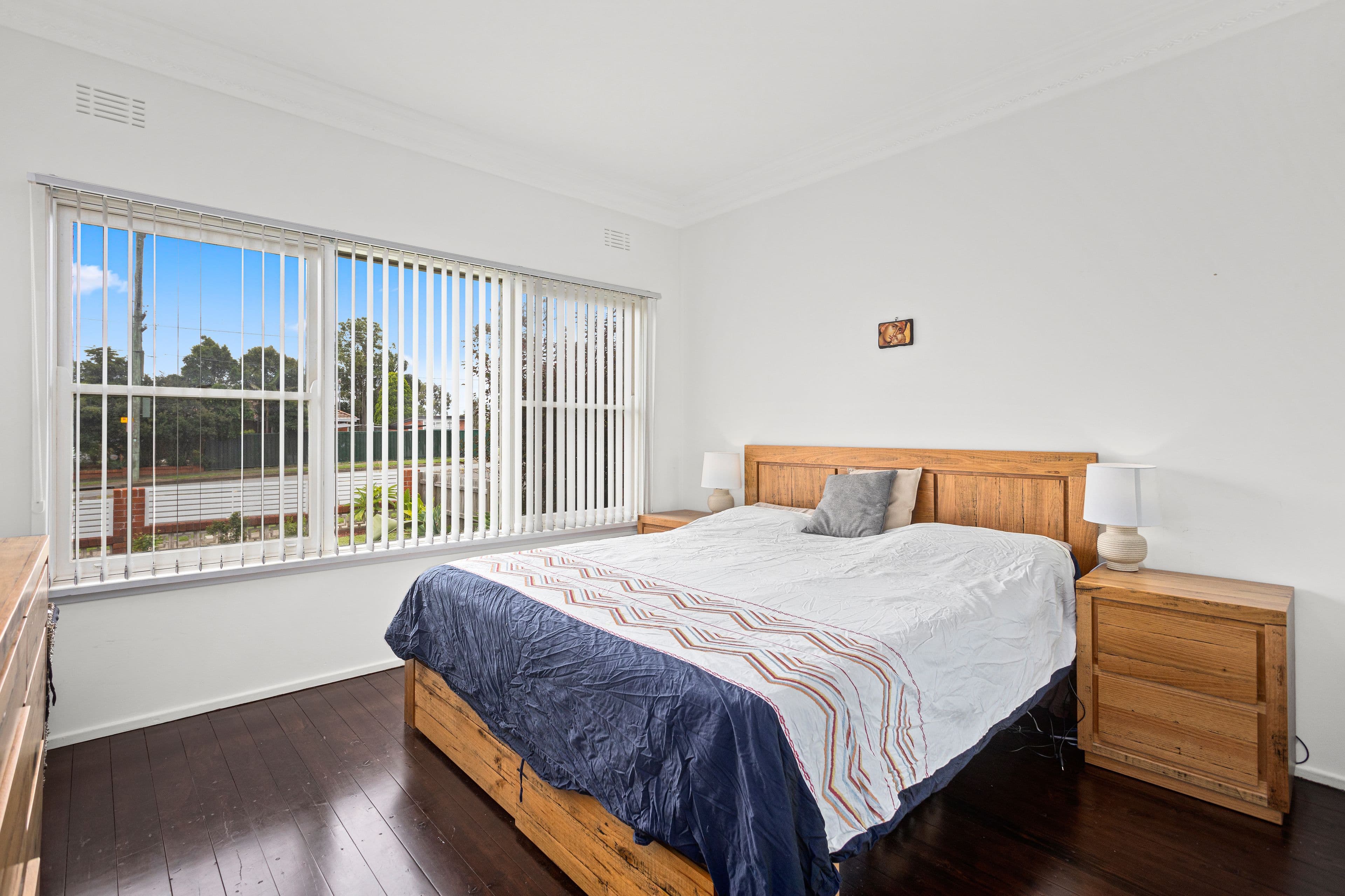 33 Henry Lawson Drive, Peakhurst NSW 2210, Peakhurst - Thumbnail 6
