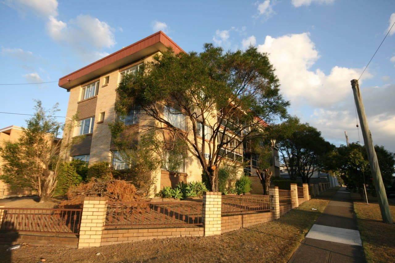 45 Kitchener Street, COORPAROO QLD 4151, Coorparoo - Image 1