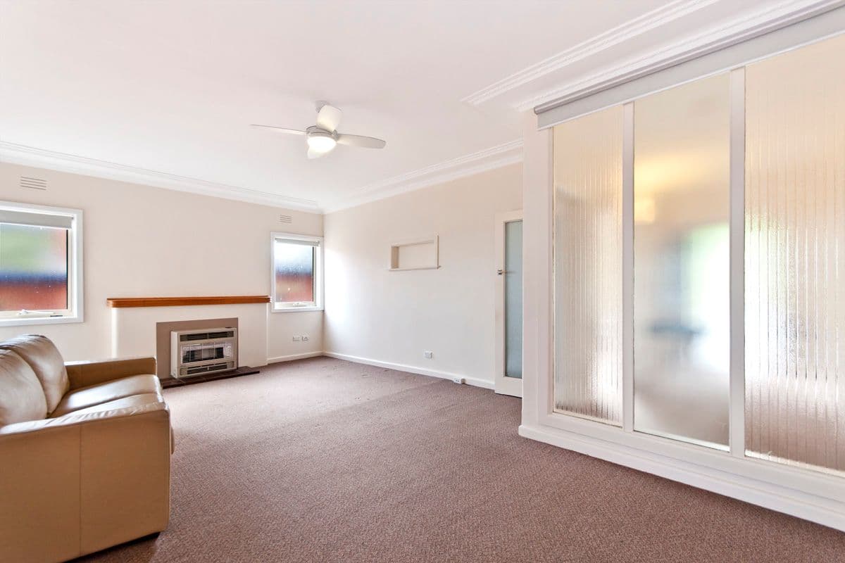 379 Raglan Parade, Warrnambool VIC 3280, Warrnambool - Thumbnail 5