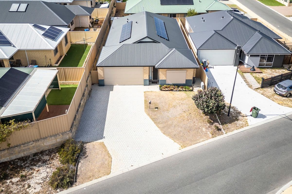 94 Ashmore Avenue, Two Rocks WA 6037, Two Rocks - Thumbnail 3