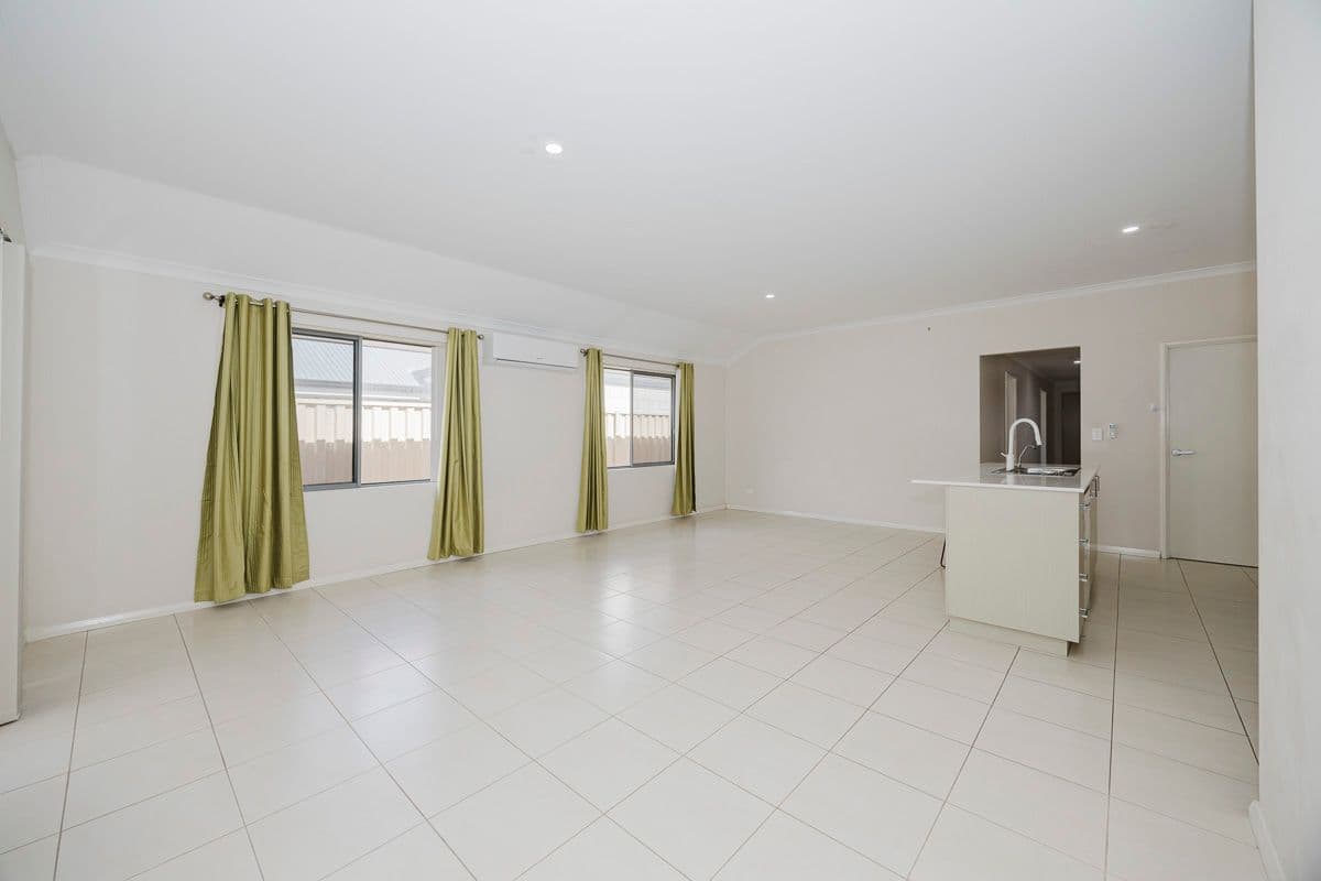 94 Ashmore Avenue, Two Rocks WA 6037, Two Rocks - Thumbnail 6