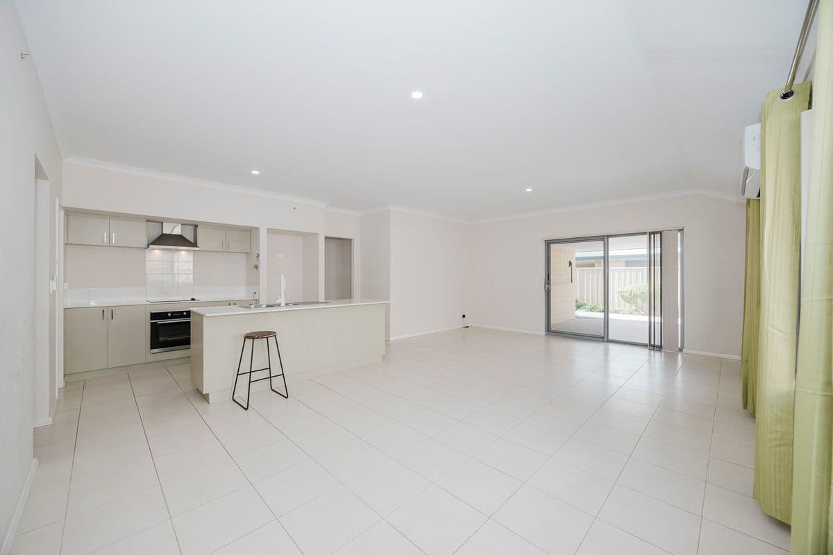 94 Ashmore Avenue, Two Rocks WA 6037, Two Rocks - Thumbnail 7