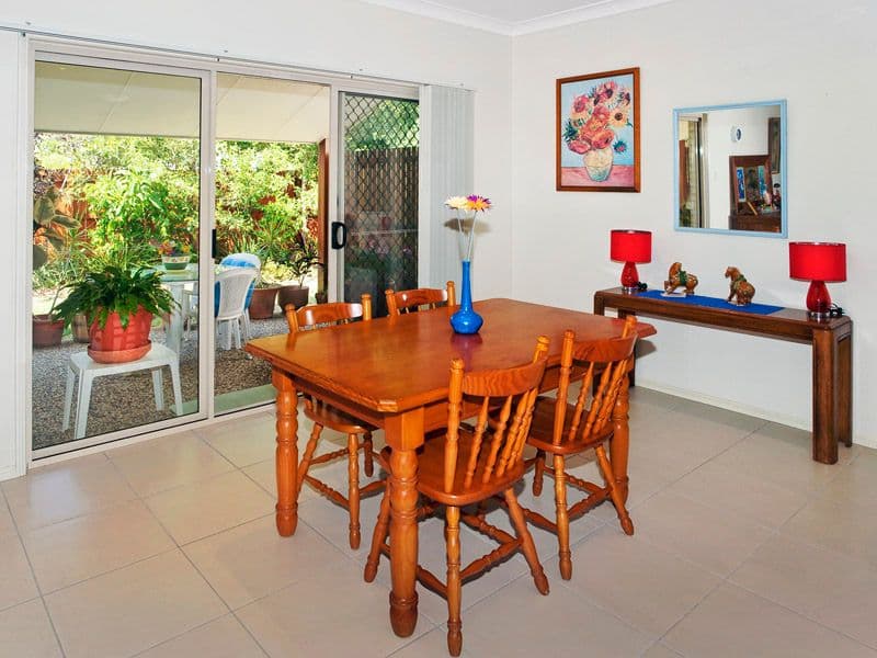 2 Chudleigh Street, REDCLIFFE QLD 4020, Redcliffe - Thumbnail 2
