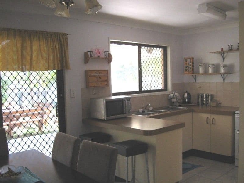 8 Philippa Court, CAPALABA QLD 4157, Capalaba - Thumbnail 2