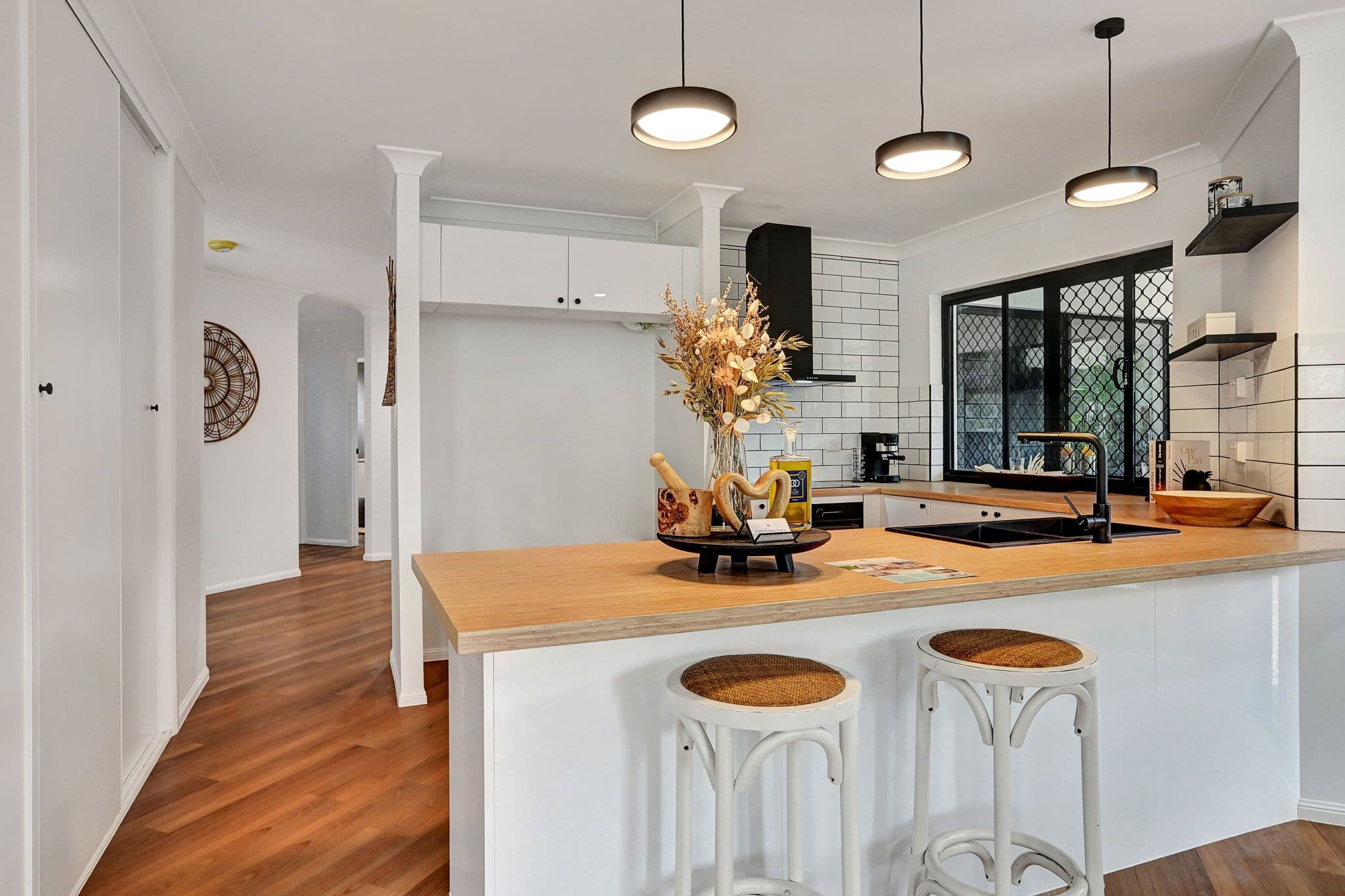 11 Hickory Court, Bushland Beach QLD 4818, Bushland Beach - Thumbnail 6