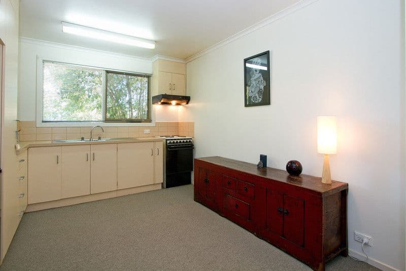 212 Hull Road, MOOROOLBARK VIC 3138, Mooroolbark - Thumbnail 4