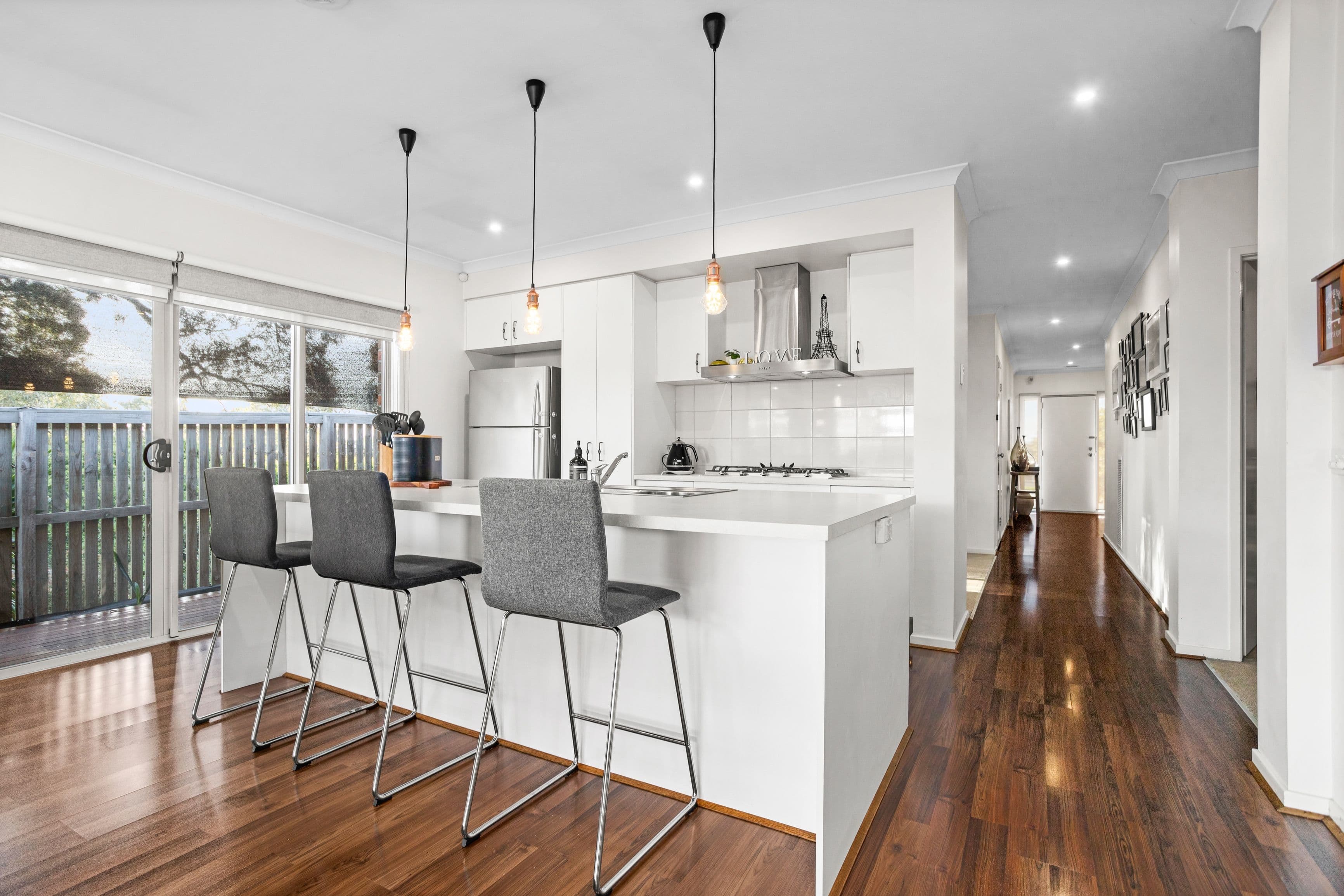 4 Flowerdale Court, Mernda VIC 3754, Mernda - Thumbnail 5