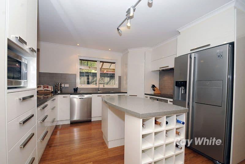 7 Louise Court, LYSTERFIELD VIC 3156, Lysterfield - Thumbnail 4
