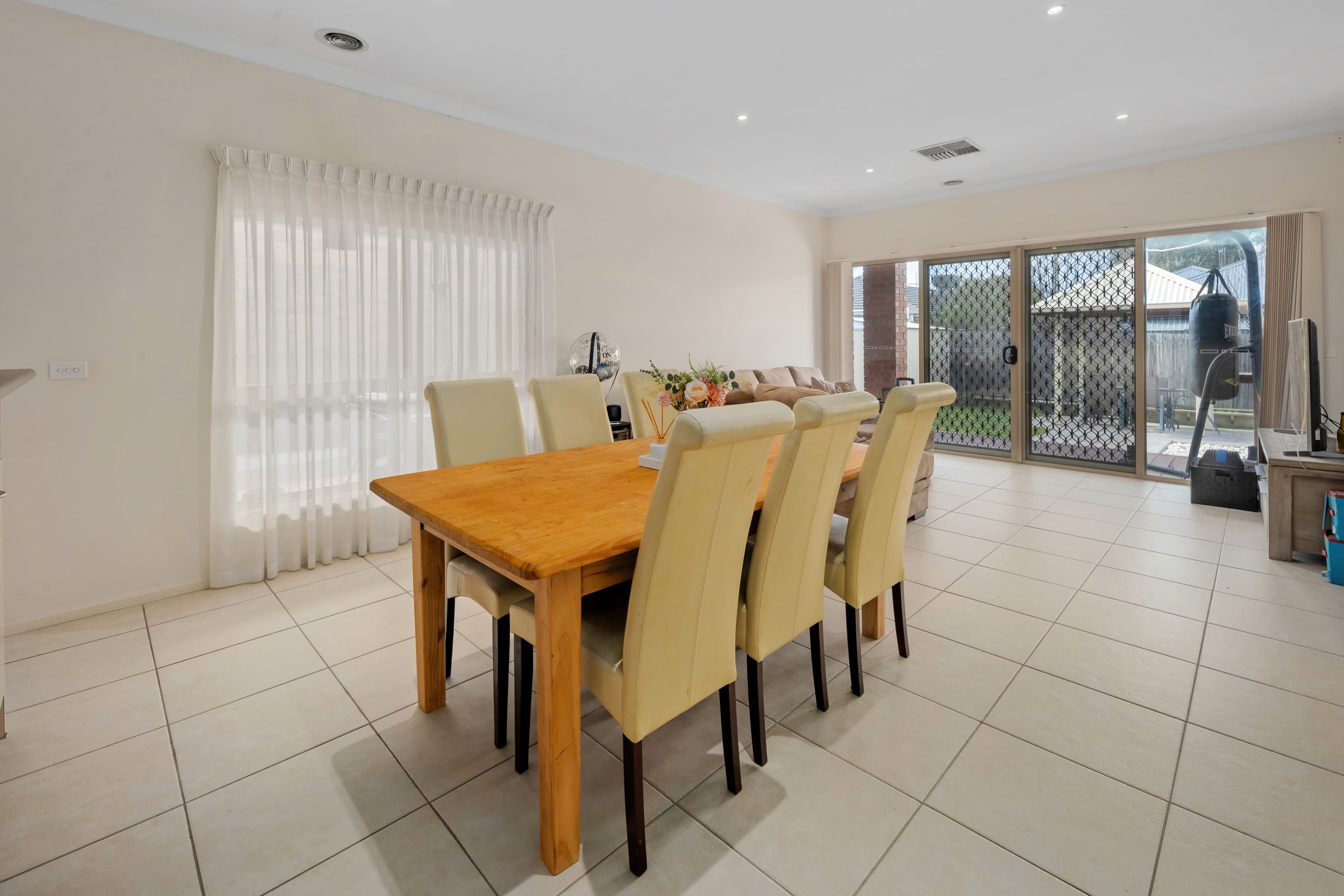 102 Redding Rise, Epping VIC 3076, Epping - Thumbnail 5