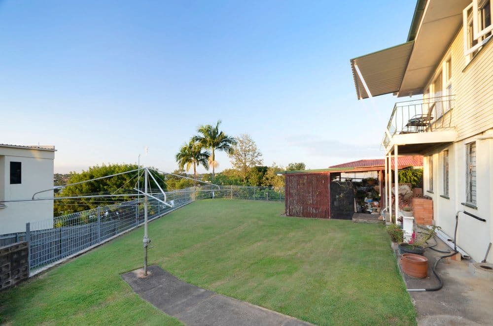 38  Dagmar Street, HOLLAND PARK WEST QLD 4121, Holland Park West - Thumbnail 5