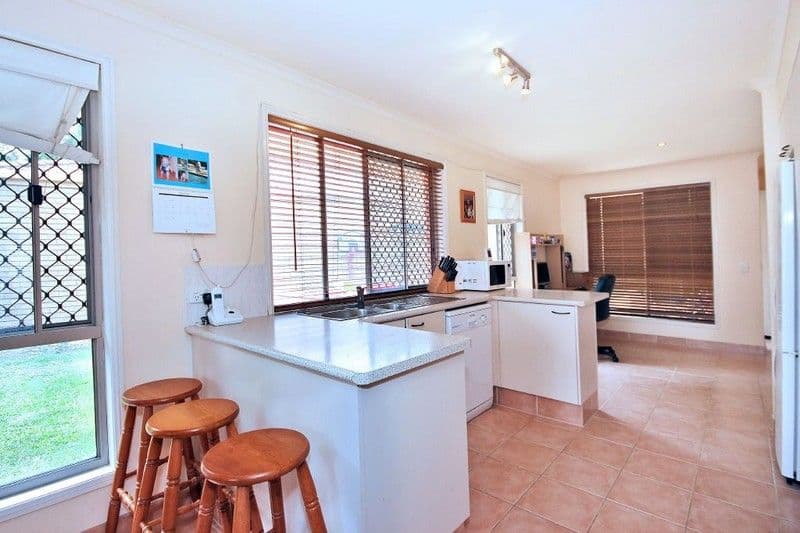 16 Tusmore Place, ROBINA QLD 4226, Robina - Thumbnail 4