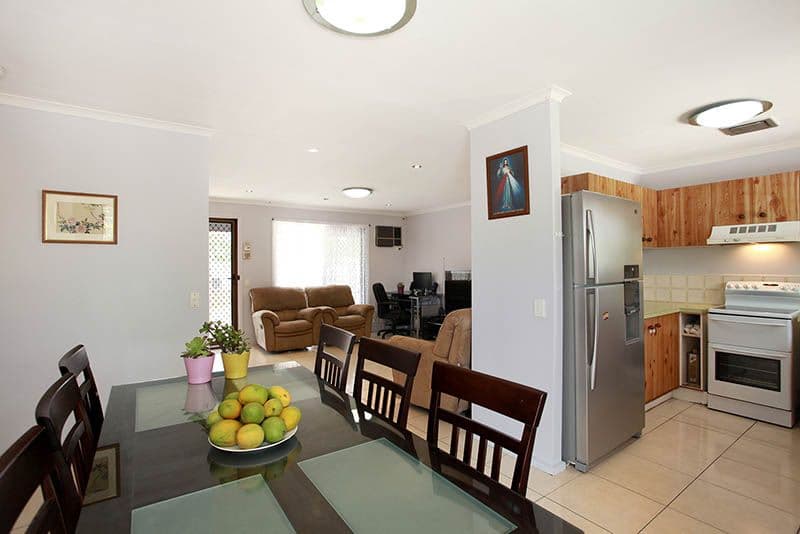 95 Sumners Road, JAMBOREE HEIGHTS QLD 4074, Jamboree Heights - Thumbnail 2
