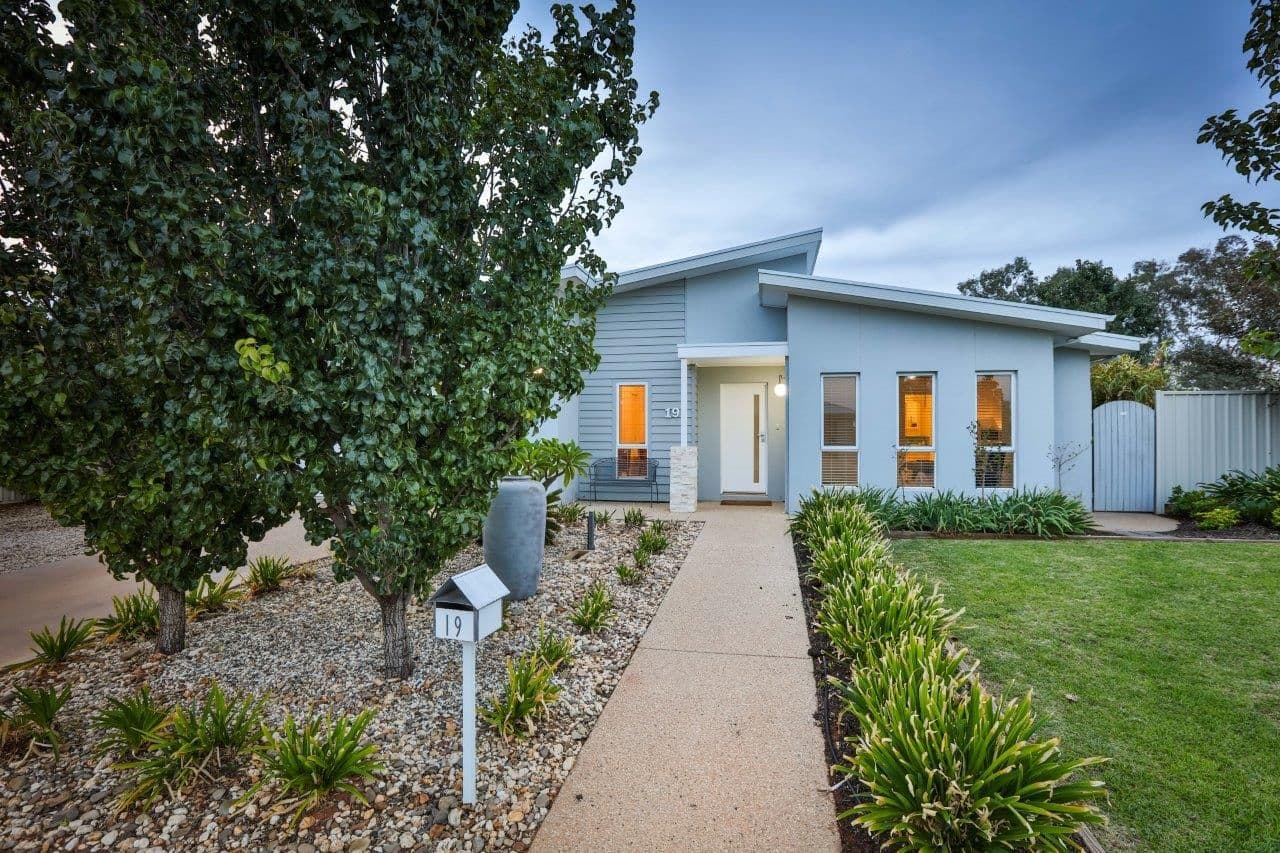 19 Flynn Drive, Mildura VIC 3500, Mildura - Thumbnail 3