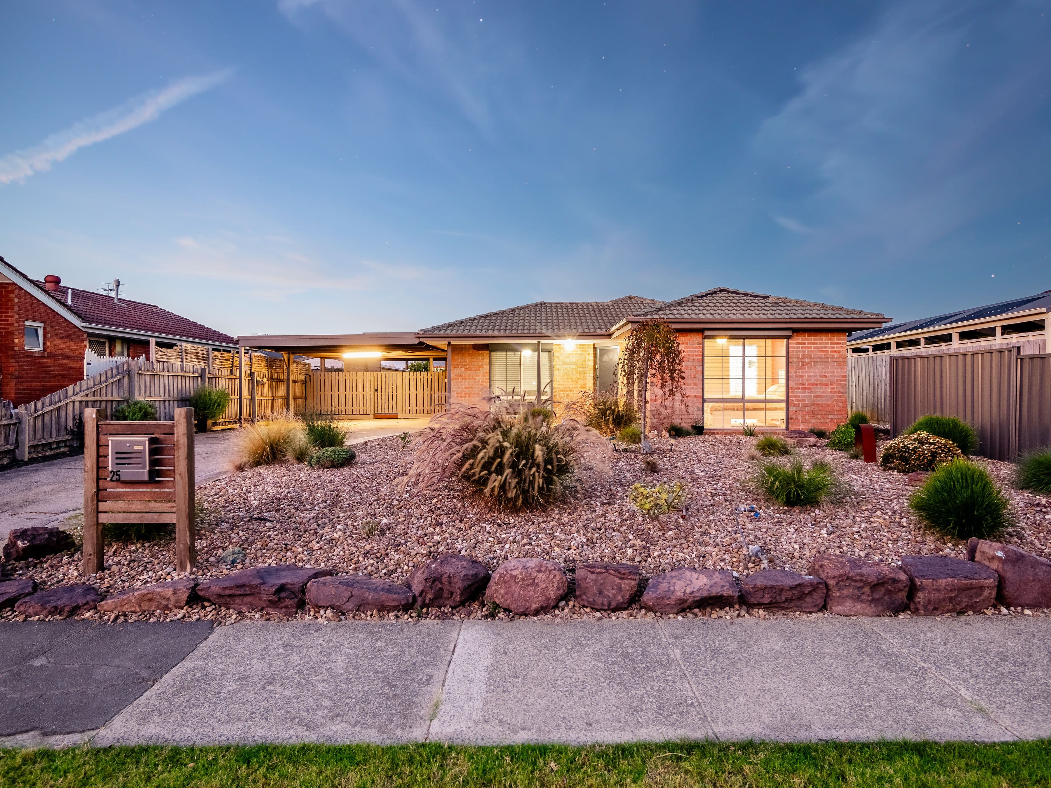 25 Toirram Crescent, Cranbourne VIC 3977, Cranbourne - Thumbnail 2