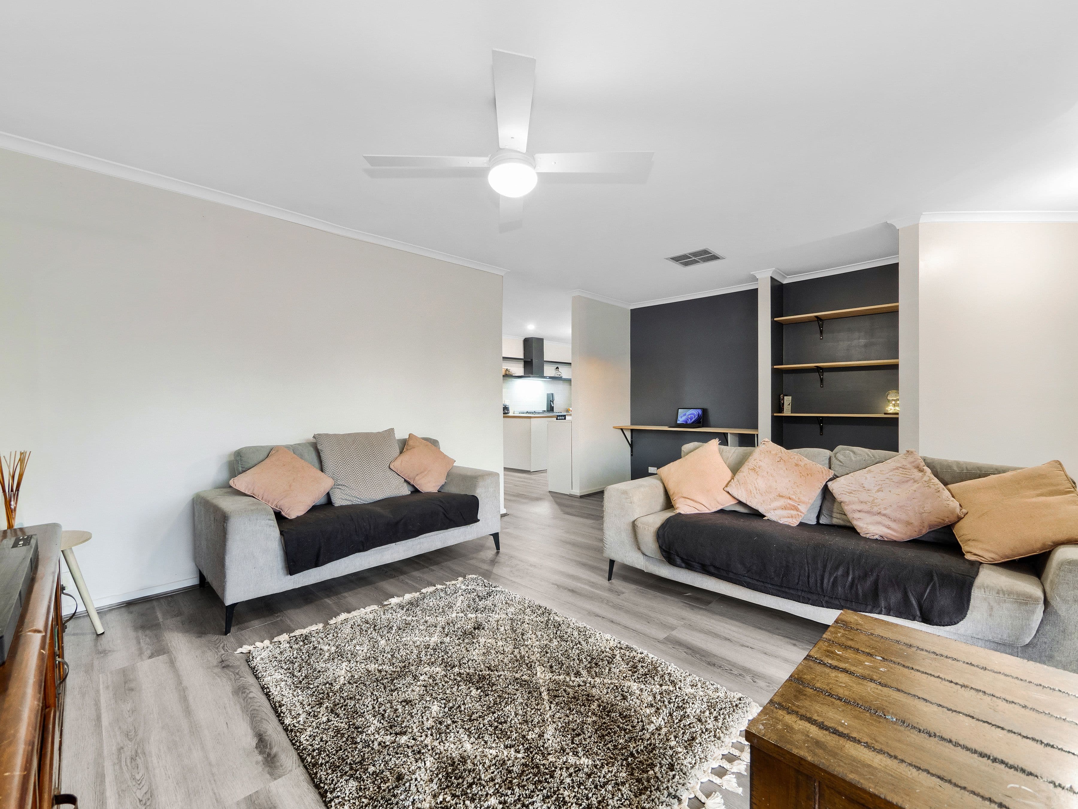 25 Toirram Crescent, Cranbourne VIC 3977, Cranbourne - Thumbnail 4