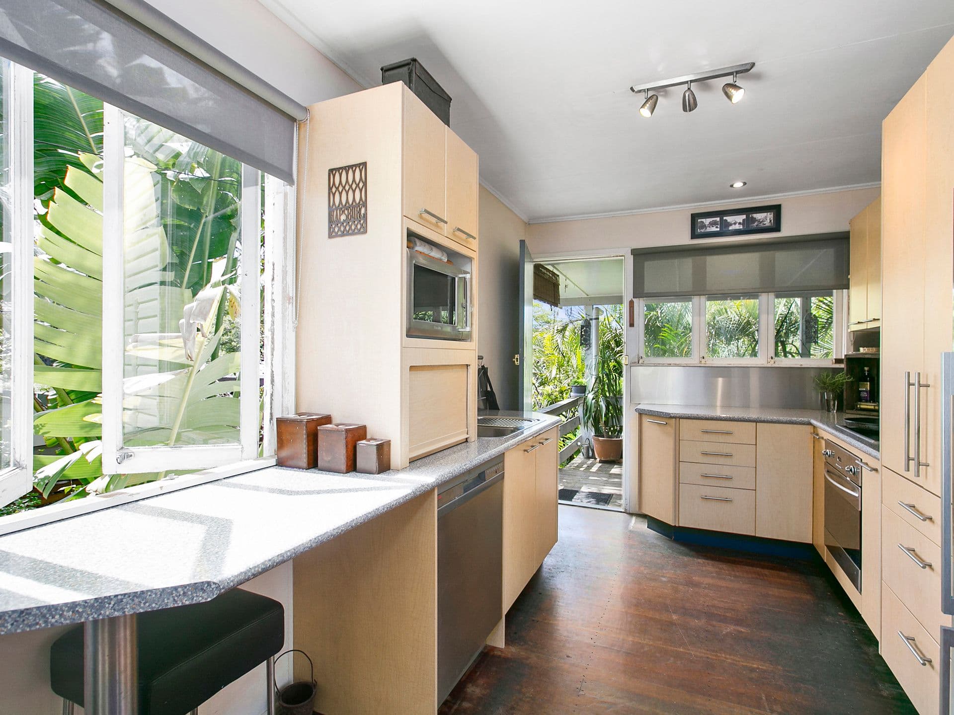 129 Dunbar Street, Mount Gravatt East QLD 4122, Mount Gravatt East - Thumbnail 4