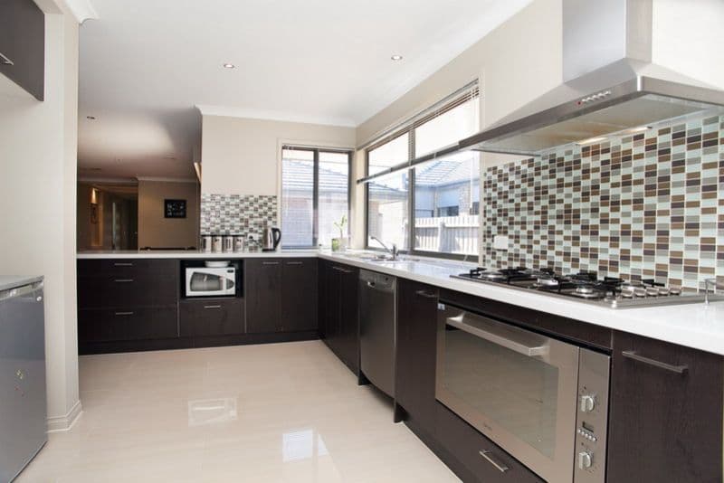 46 Shields Street, EPPING VIC 3076, Epping - Thumbnail 3