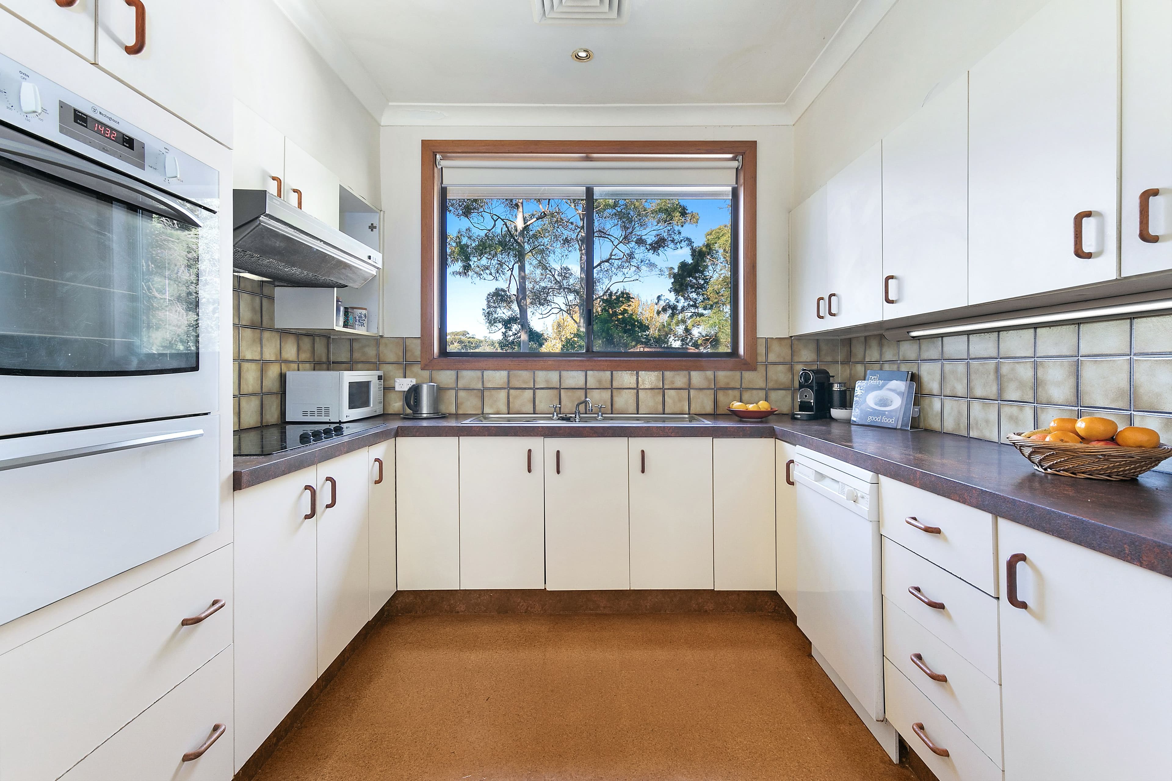42 Marshall Avenue, Warrawee NSW 2074, Warrawee - Thumbnail 5