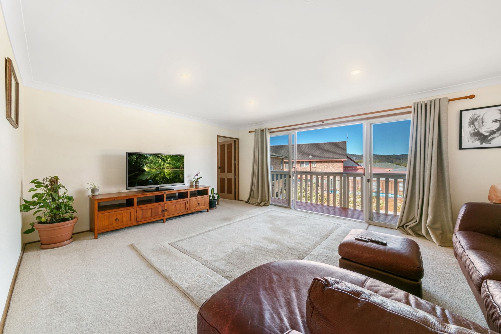 88 Kincumber Crescent, Davistown NSW 2251, Davistown - Thumbnail 3