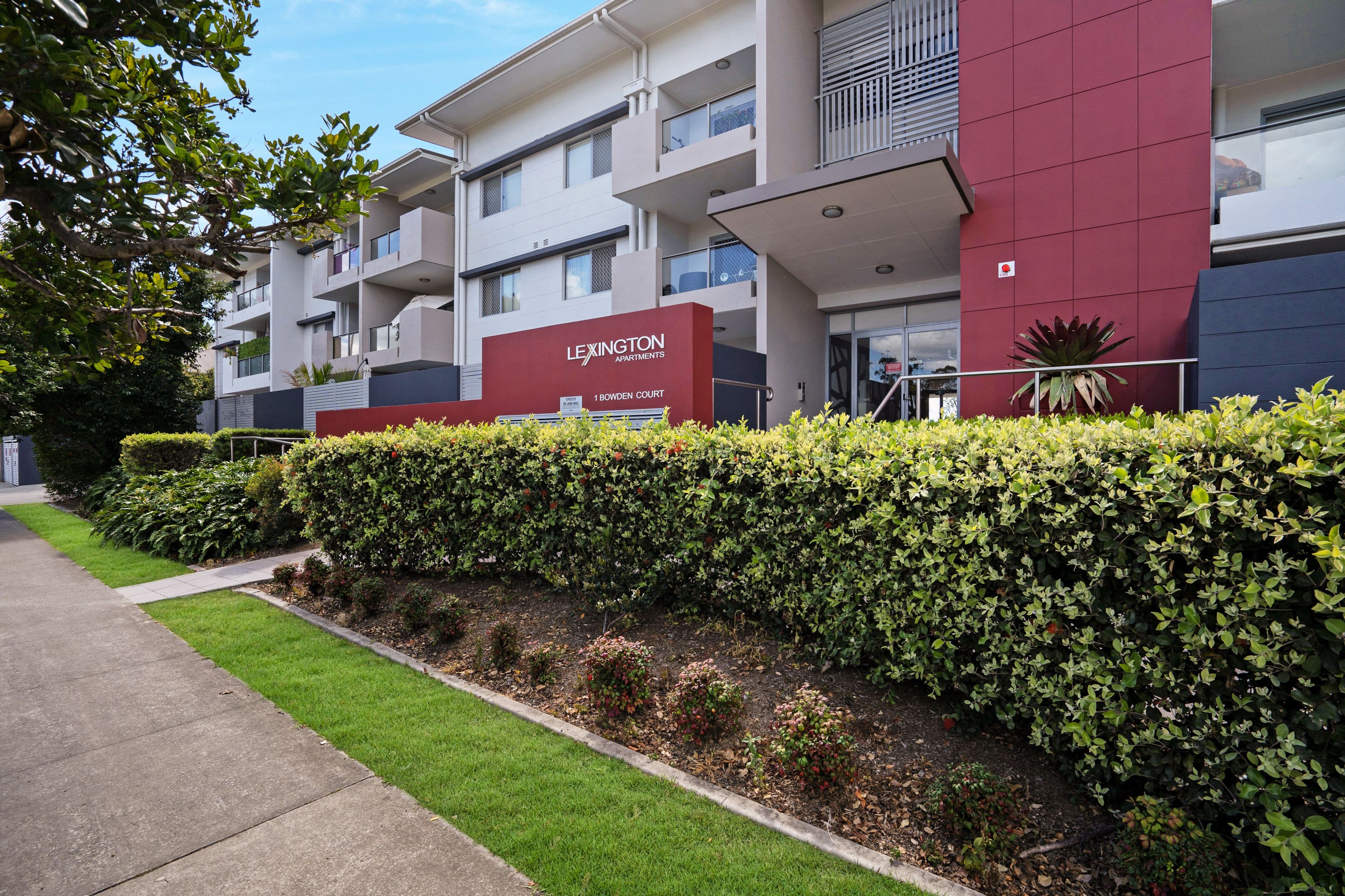 1 Bowden Court, Nerang QLD 4211, Nerang - Thumbnail 2