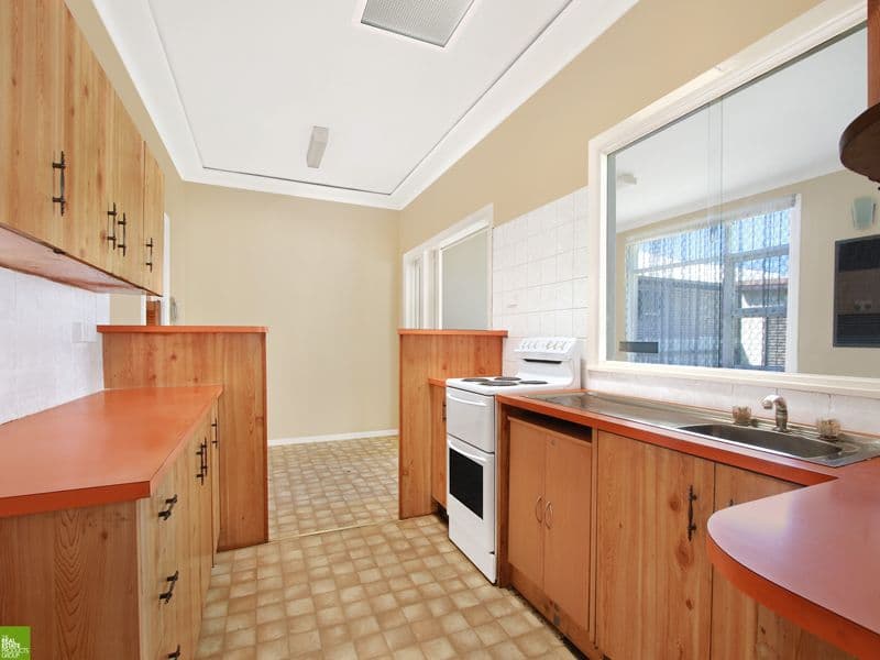8 The Boulevard, OAK FLATS NSW 2529, Oak Flats - Thumbnail 2