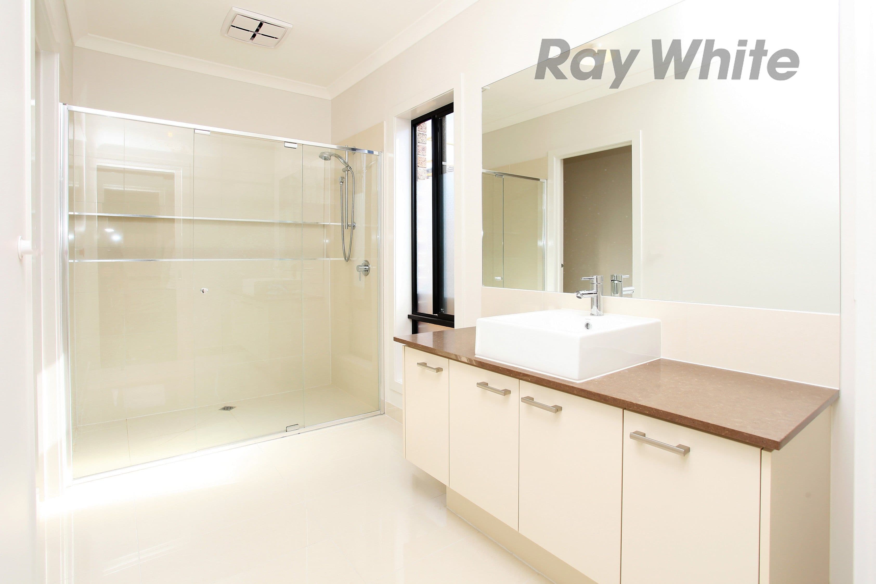 11 Coronat Drive, WILLIAMS LANDING VIC 3027, Williams Landing - Thumbnail 8