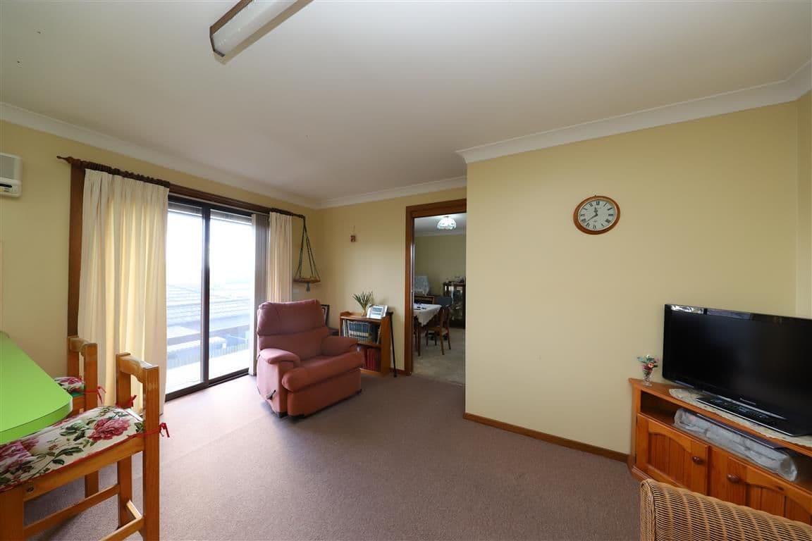 13 Mangaroo Avenue, Tumut NSW 2720, Tumut - Thumbnail 6