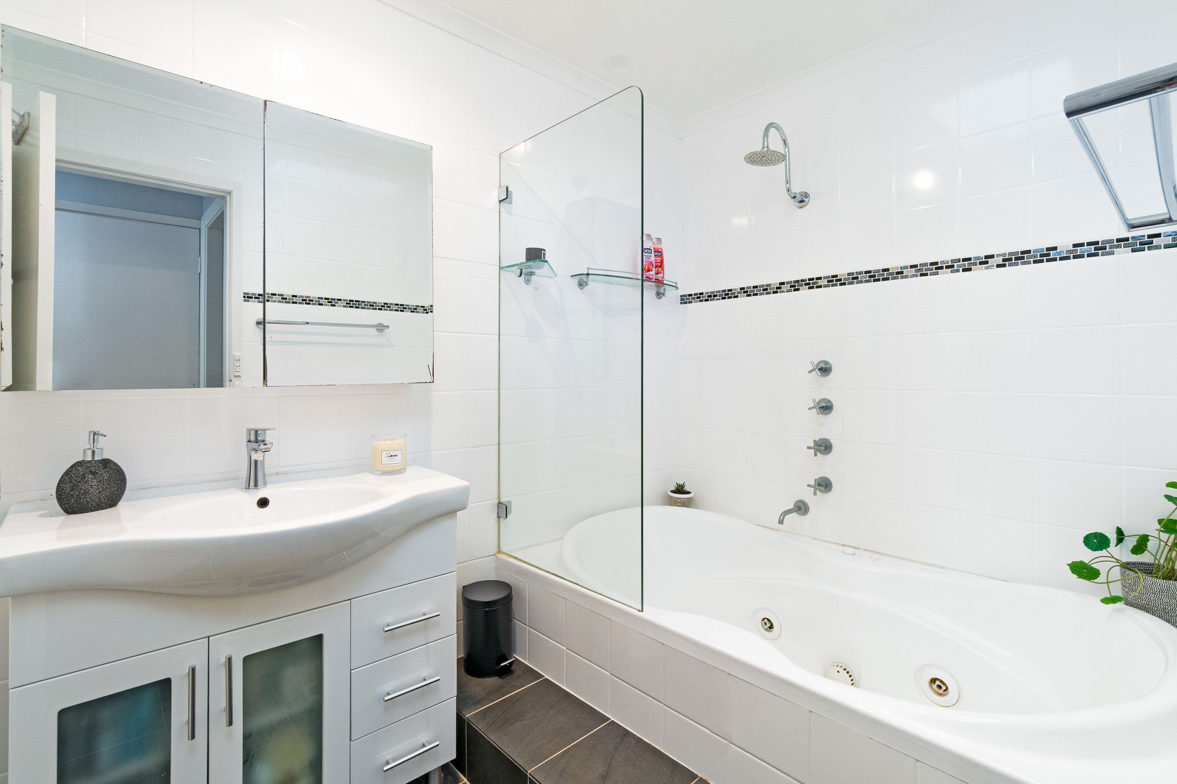 14 Kanangra Avenue, Baulkham Hills NSW 2153, Baulkham Hills - Thumbnail 7