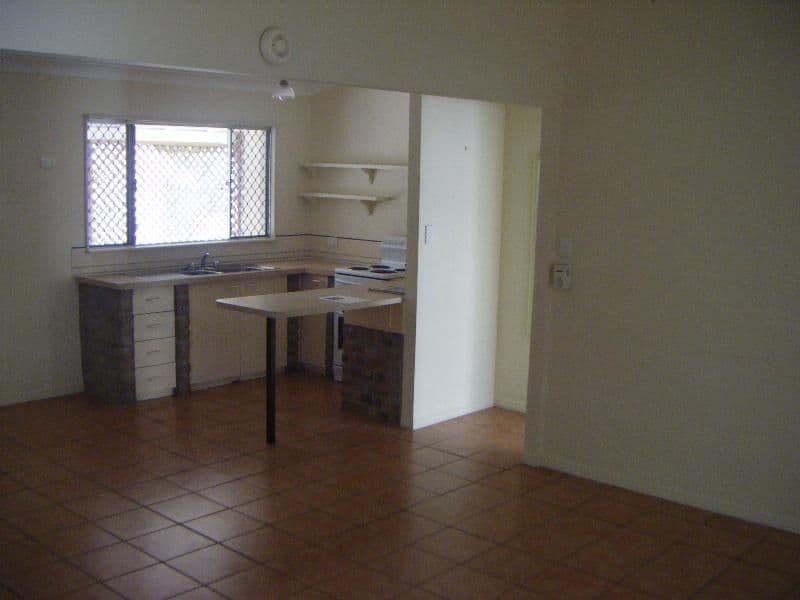 93 Taylor Avenue, GOLDEN BEACH QLD 4551, Golden Beach - Thumbnail 4