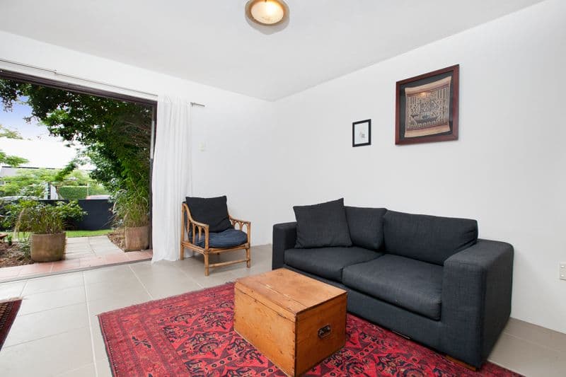 121 Oxlade Drive, NEW FARM QLD 4005, New Farm - Thumbnail 3