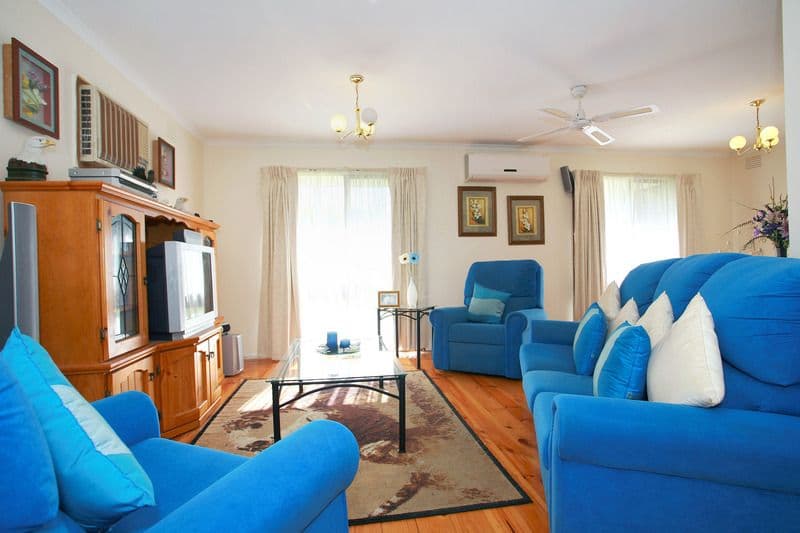 4 Parker Court, ENDEAVOUR HILLS VIC 3802, Endeavour Hills - Thumbnail 5